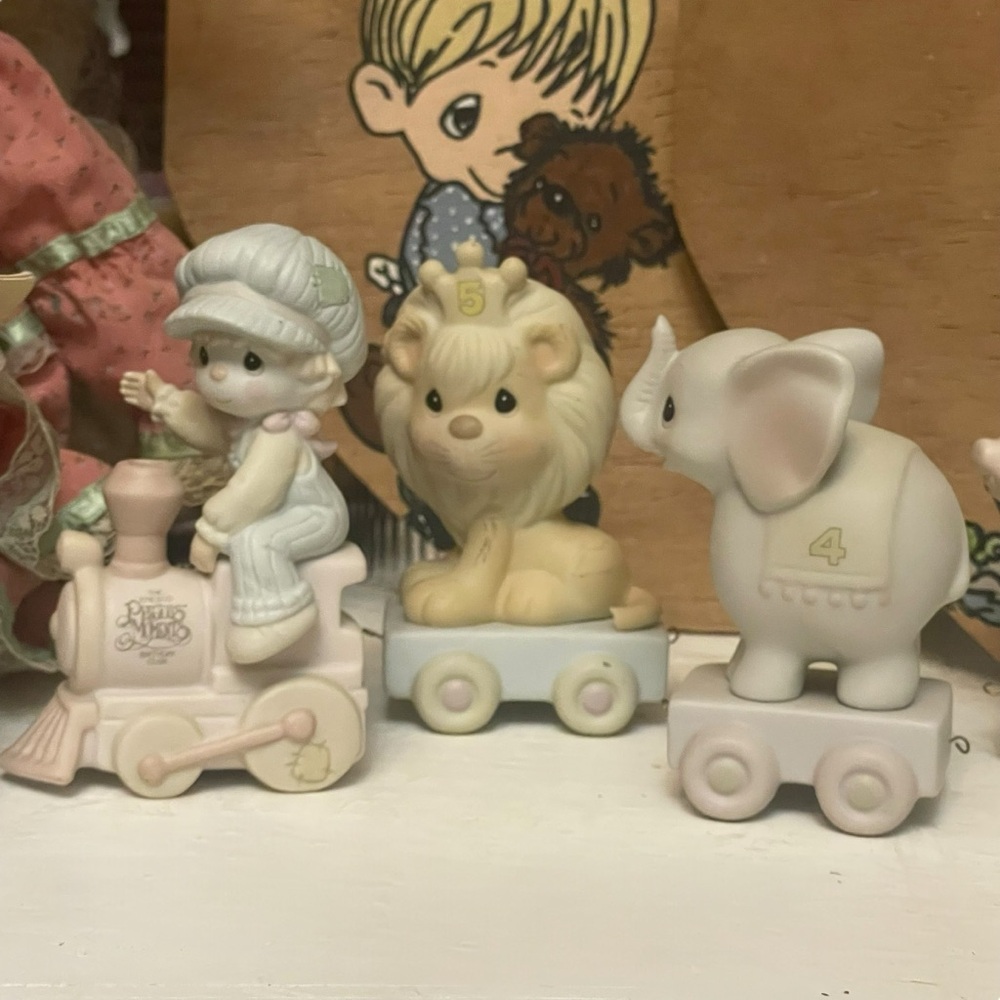 Precious Moments Birthday Train Figurines #1–6 - Picture 7 of 7